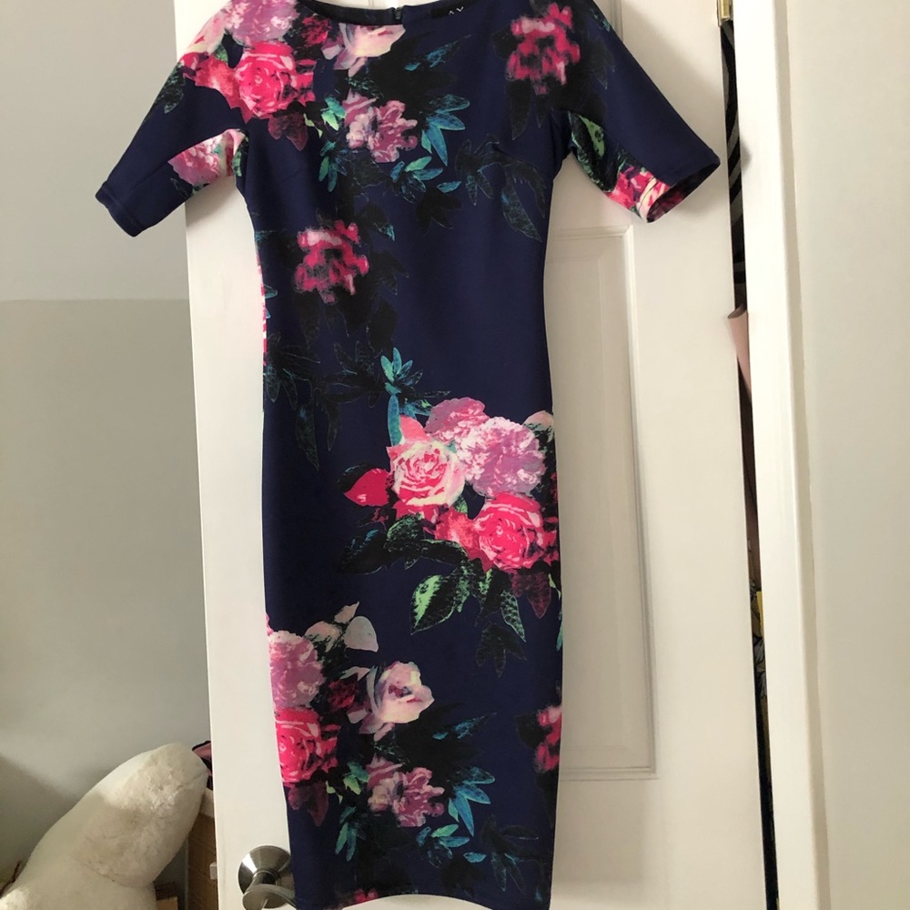 AX Paris Stunning Floral Dress 👗 🌸